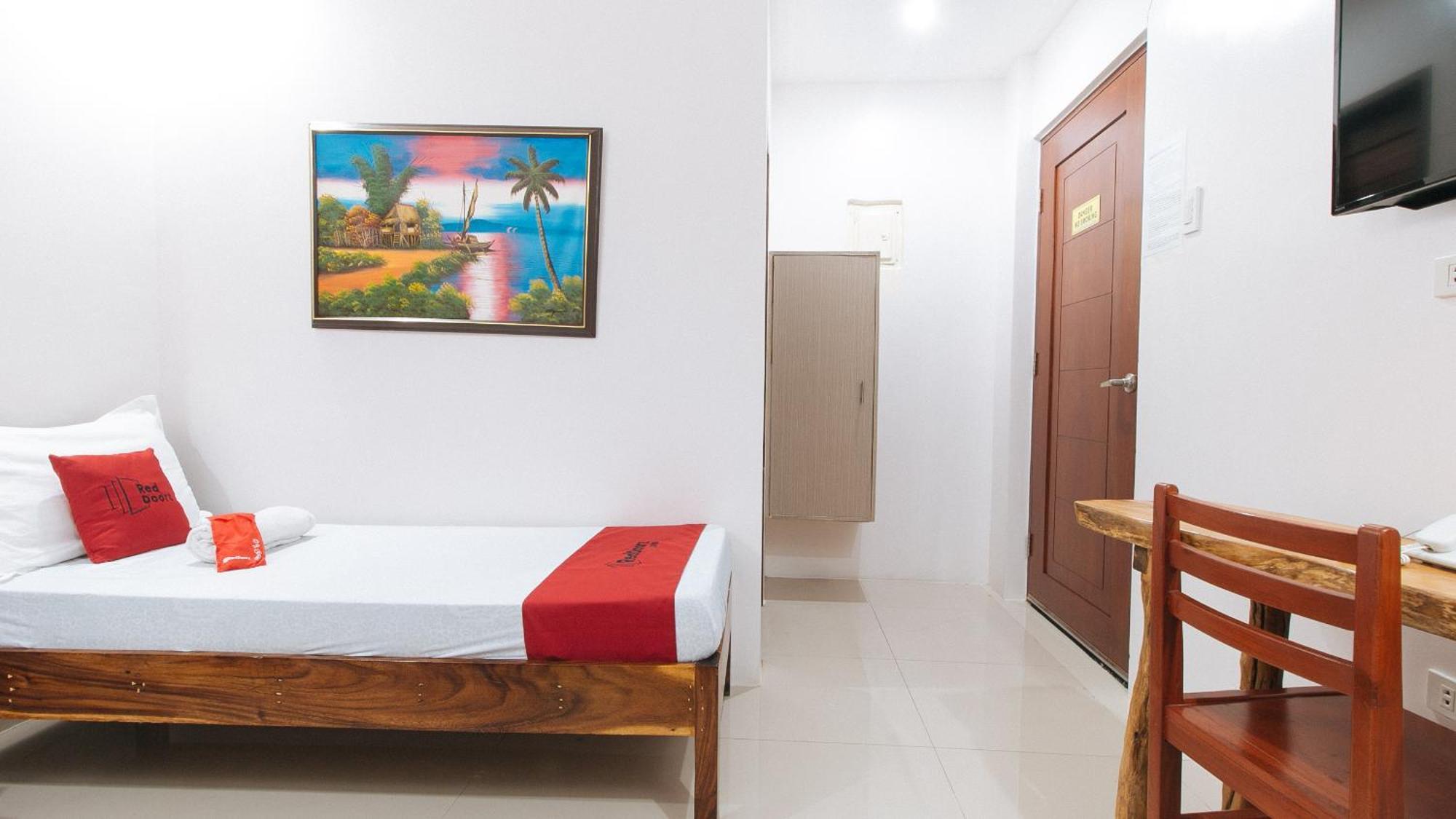 RedDoorz Plus @ Jollydays Hotel Nueva Ecija San Jose  Exterior foto