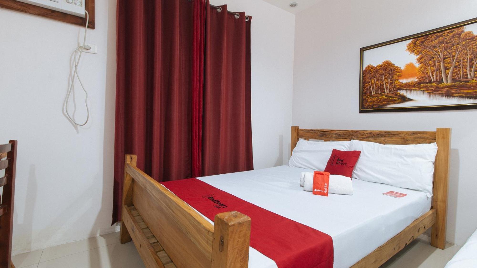 RedDoorz Plus @ Jollydays Hotel Nueva Ecija San Jose  Exterior foto